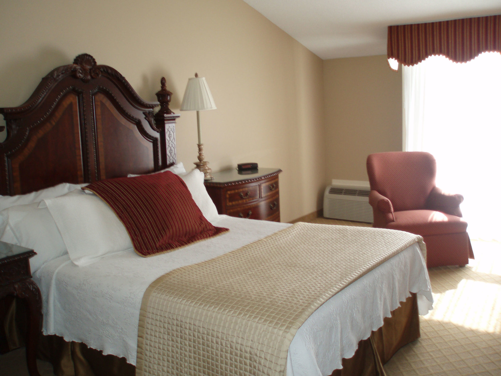 Old Stone Inn Boutique Hotel Ниагара-Фолс Номер фото